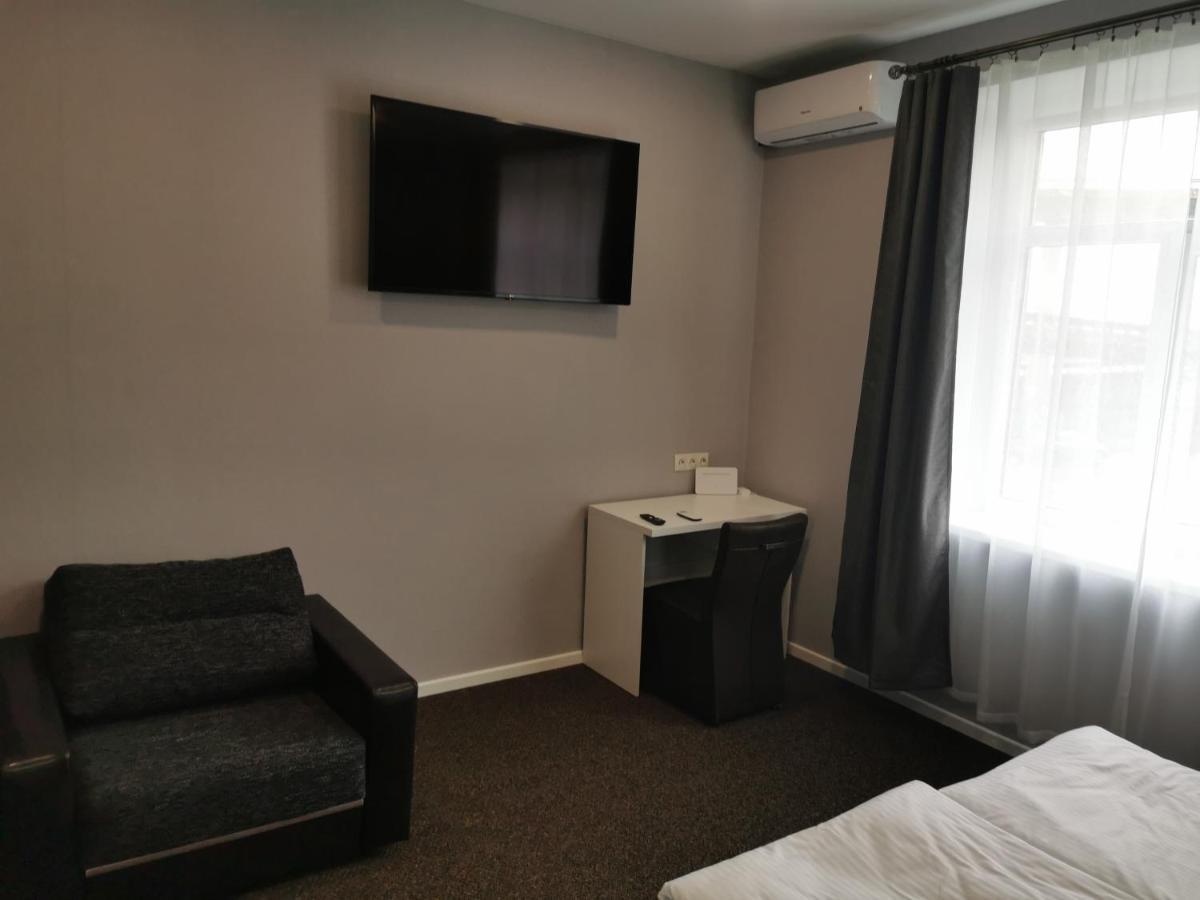 Central Hotel With Free Parking 리가 외부 사진